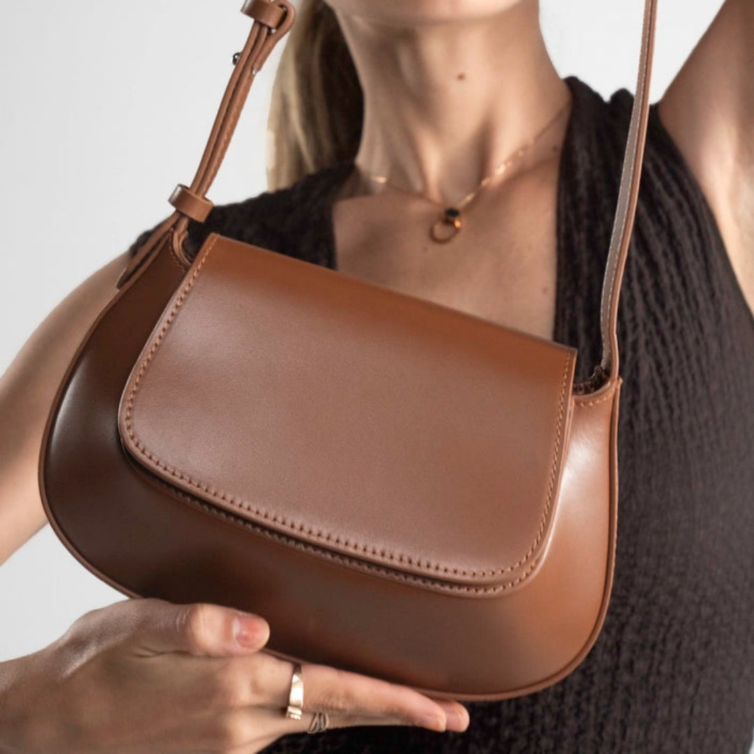 #color_tan